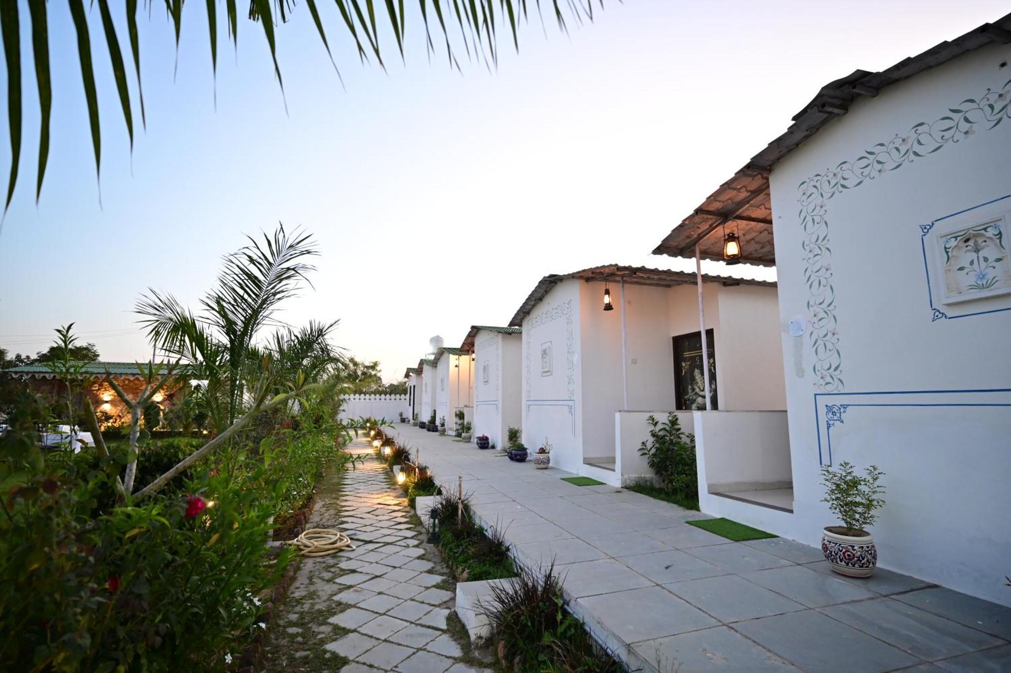 The Castle Crown - Hem Vilas Resort Ranthambhore Sawai Madhopur Exterior foto